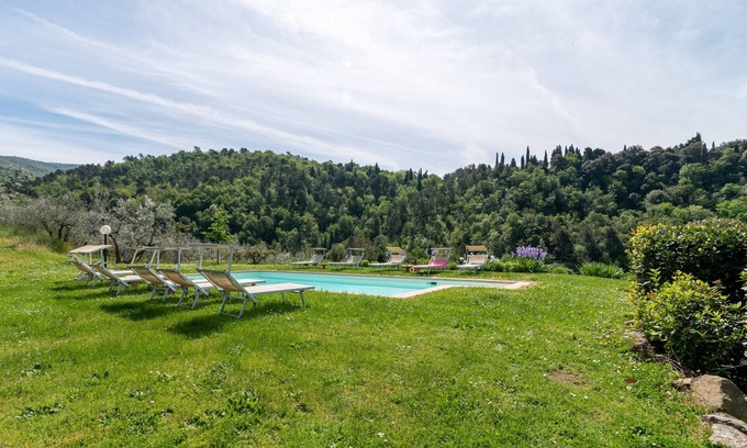 Castelfranco di Sopra Other | Apartment 'Cantina al Bellini' with Shared Pool & Wi-Fi