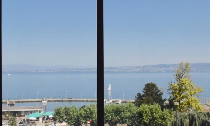 Evian-les-Bains Apartment | Apartment Évian-les-Bains, 1 bedroom, 4 persons