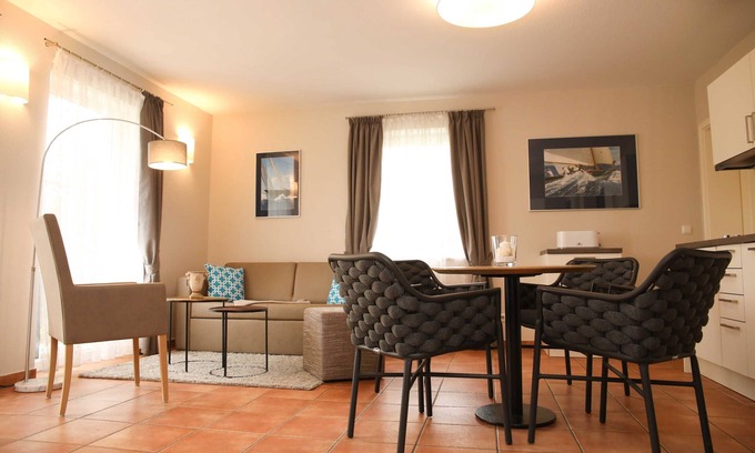 Elmenhorst/Lichtenhagen Apartment | Apartment (1,2,4,7,8) - Apartment near the beach