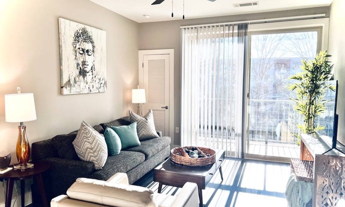 SouthPark Apartment | Apartment ∙ 1 bedroom ∙ 1 guest