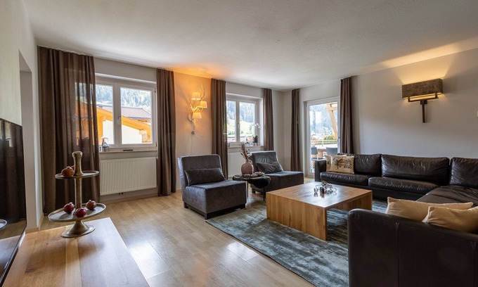 Kaprun Apartment | Apartment 12-14 people|WIFI|sauna|in Kaprun|no car needed