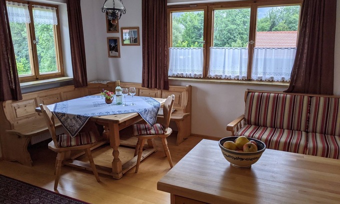 Schleching Apartment | Apartment 2-4 pers. 60 sqm, large balcony