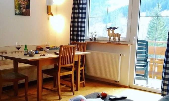 Mittelberg Apartment | Apartment / 2 bedrooms / shower / WC, Nr. 3 - Haus Walser Berge - Family ter Braak