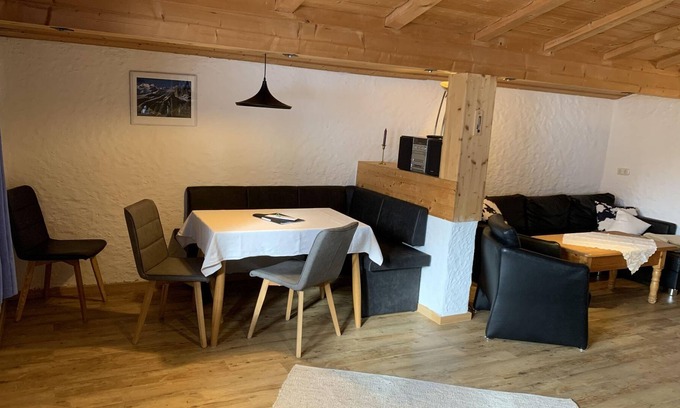 Mittelberg Apartment | Apartment - 2 bedrooms Bathroom / WC DG - Alpenstern - Family Weitenauer