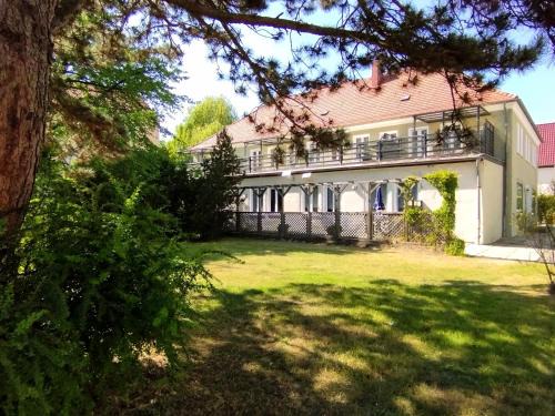 Goerlitz Apartment | Apartment 2