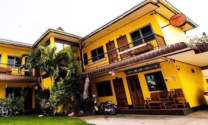 Khong Chiam Apartment | Apartment ∙ 2 guests