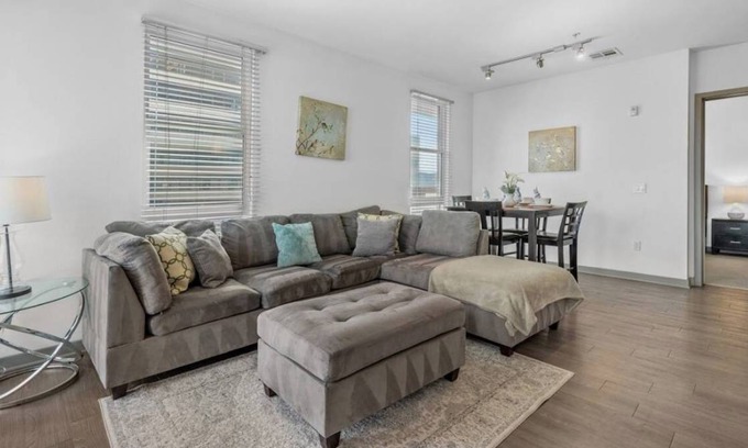 Downtown Apartment | Apartment ∙ 3 bedrooms ∙ 5 guests