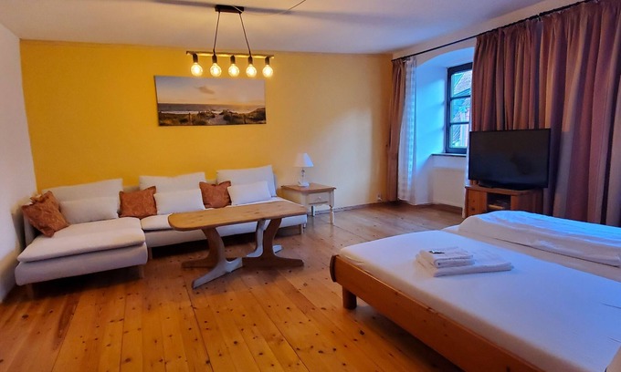 Old Town Apartment | Apartment 3 - Captain deck port side (2. OG) - Altstadthaus Stralsund