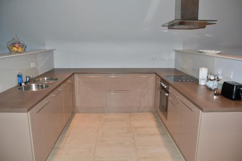 Douglas Apartment | Apartment 3, Oakleigh House, Donnybrook Hill, Douglas Cork