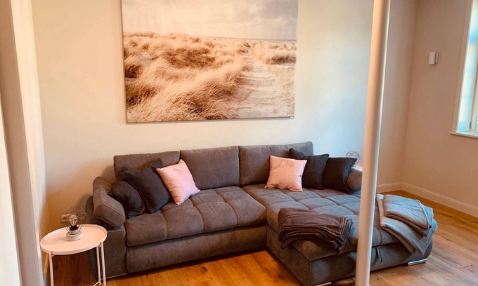 Groß Pankow Apartment | Apartment '3 Prignitz' with private terrace, shared garden and Wi-Fi
