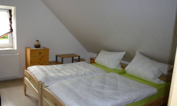 Monchsdeggingen Apartment | Apartment (32 sqm) on the first floor with kitchenette
