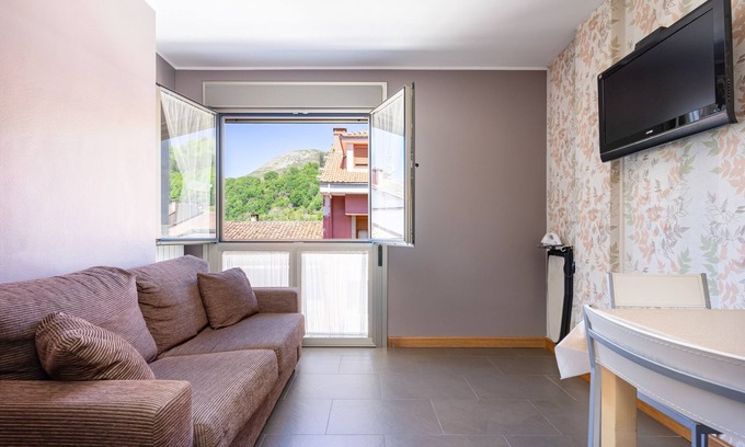 Cangas de Onis Apartment | Apartment '3ºb Apartamento 2 Adultos' with Balcony and Wi-Fi