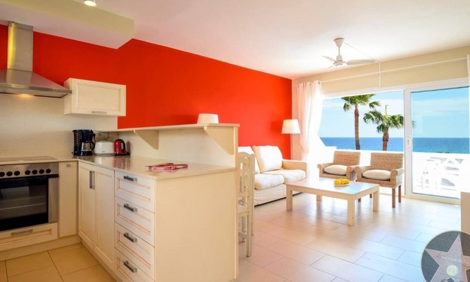 Sant Tomas Apartment | Apartment 5 In front of the sea