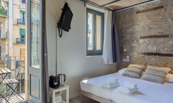 Old Town Apartment | Apartment '5 Limón' with Balcony, Wi-Fi and Air Conditioning