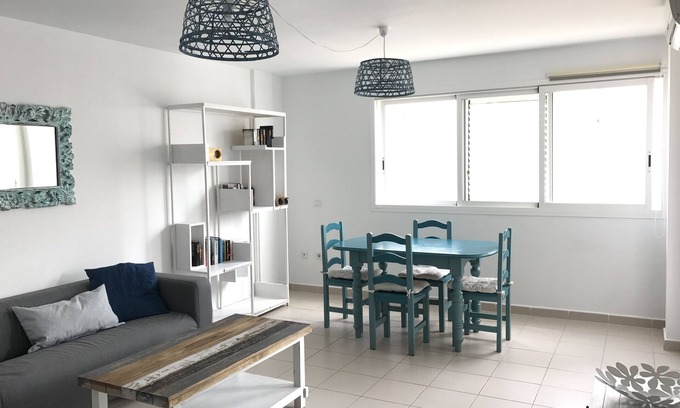 El Cotillo Apartment | Apartment 50 meters from the sea. Double services and two bedrooms.