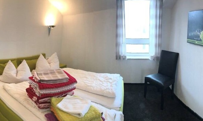 Kotzting Apartment | Apartment (55sqm) with box-spring beds and balcony