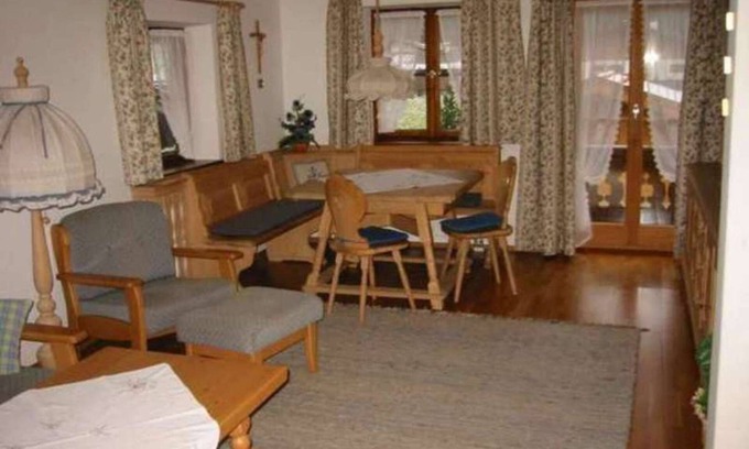 Rottach-Egern Apartment | Apartment 6 82 sqm - Family Farm-Berghammer
