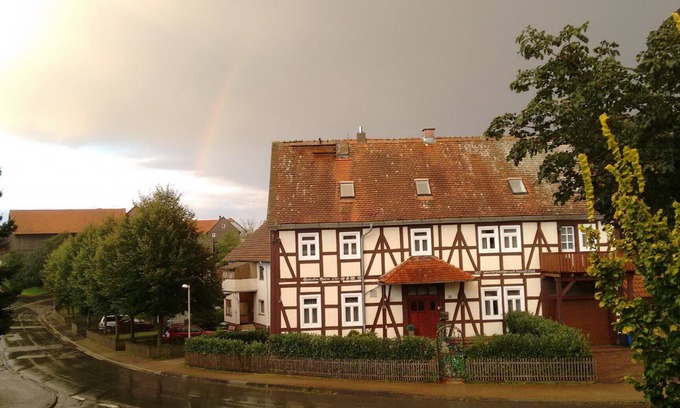 Bad Wildungen Apartment | Apartment 'Alte Schule' with Shared Garden and Wi-Fi