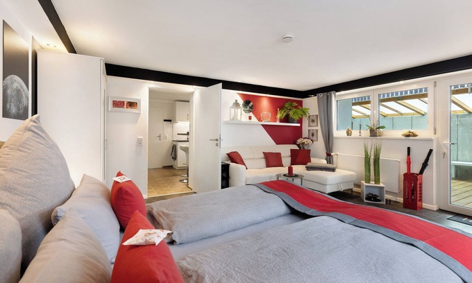 Lenningen Apartment | Apartment 'Am Tobelbach' with Mountain View, Private Terrace and Wi-Fi
