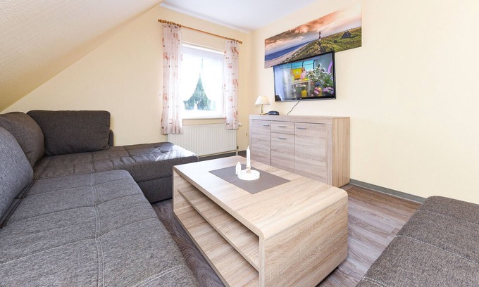 Esens Cottage | Apartment Amrum - Pension Nordkap in Bensersiel