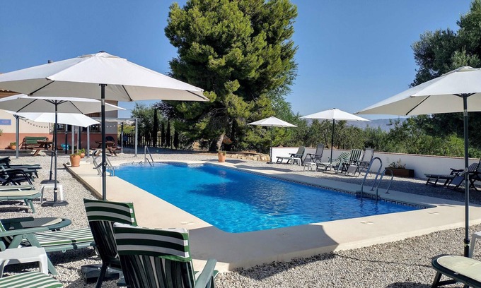 Velez Rubio Apartment | Apartment 'Apartamento Nispero' with Mountain View, Wi-Fi and Air Conditioning