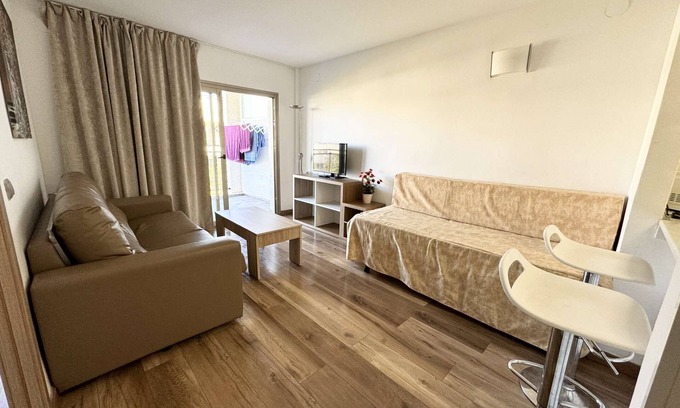 Salou City Centre Apartment | Apartment Apartsalou Michelangelo 1