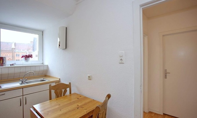 Luebeck Old Town Apartment | Apartment at Rathausmarkt 1