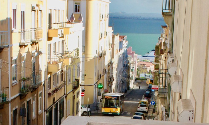 Santa Engracia Apartment | Apartment Balcony and River View in Alfama