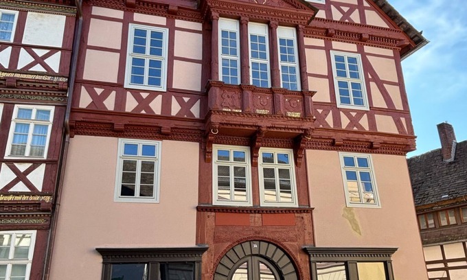 Hoexter Apartment | Apartment 'Bel Etage' with Balcony and Wi-Fi