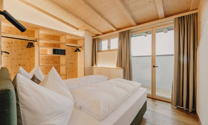 Chiusa Apartment | Apartment 'Bergesruh' with Mountain View, Shared Garden and Wi-Fi