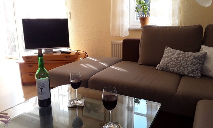 Kalkhorst Apartment | Apartment Bernstein near the Baltic Sea, 2 rooms with balcony, vacation garden & sauna