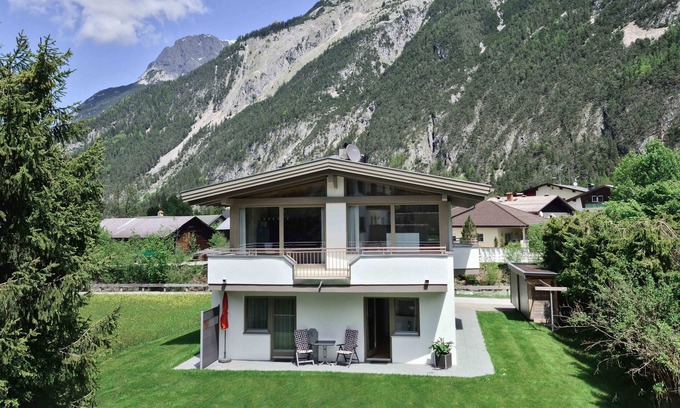 Scharnitz Apartment | Apartment block Karwendelgold