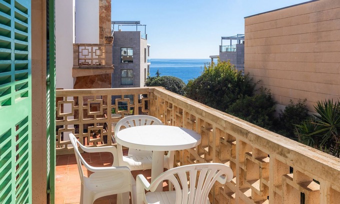 Cala Figuera Apartment | Apartment 'Can Salas 2 Dormitorios A' with Sea View, Wi-Fi and Air Conditioning