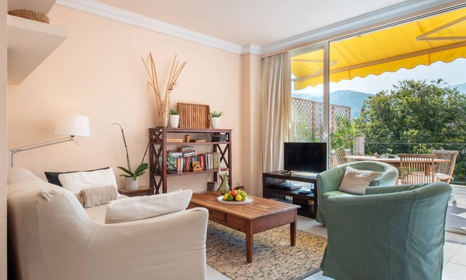 Soller Apartment | Apartment Carla Close to Beach with Large Balcony, Mountain View, Wi-Fi & Air Conditioning