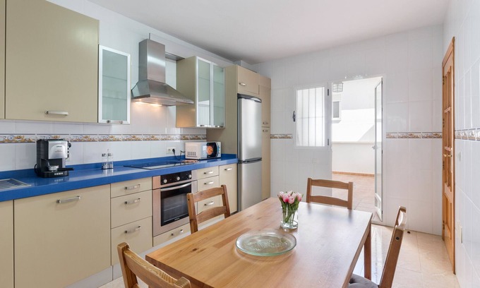 Mazarron Apartment | Apartment 'Carolina De Luxe' with Shared Terrace, Balcony and Wi-Fi