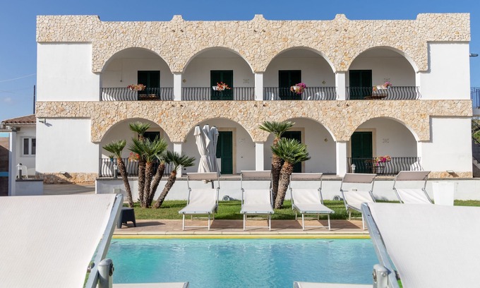 Cava dʼAliga Other | Apartment 'Carrubbo in Villa Archi' with Shared Pool & Wi-Fi