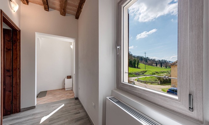 Borgo San Lorenzo Apartment | Apartment 'Casa Modi Nel Cuore Del Mugello' with Mountain View, Wi-Fi and Air Conditioning