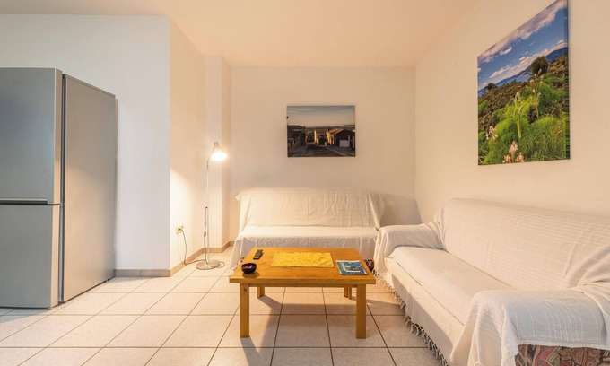Sant'Anna Arresi Apartment | Apartment Casa Colonia 2 with Sea View, Terrace & Wi-Fi