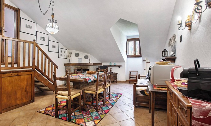 Courmayeur Apartment | Apartment 'Casa Mountain View Courmayeur' with Mountain View