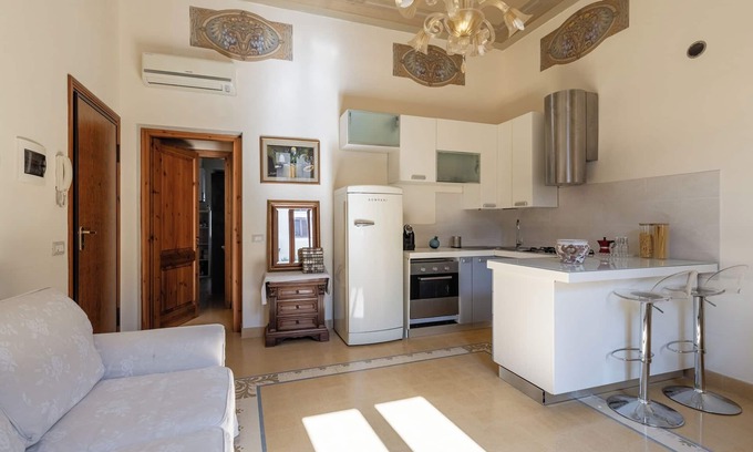 Monsummano Terme Apartment | Apartment 'Casetta In Tuscany' with Mountain View, Wi-Fi and Air Conditioning