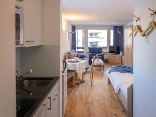 Champfer Apartment | Apartment Chesa Corvatsch 111 - Champfer by Interhome