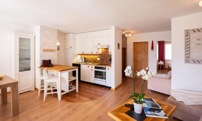 Pontresina Apartment | Apartment Chesa Piz Cotschen 3 by Interhome