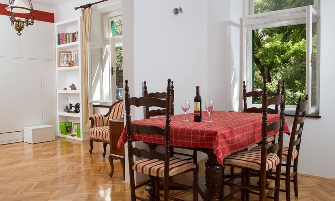 Bacvice Apartment | APARTMENT CLOSE TO BACVICE BEACH capacity 4 persons