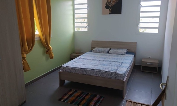 Grand-Bourg Apartment | Apartment close to shops and beach
