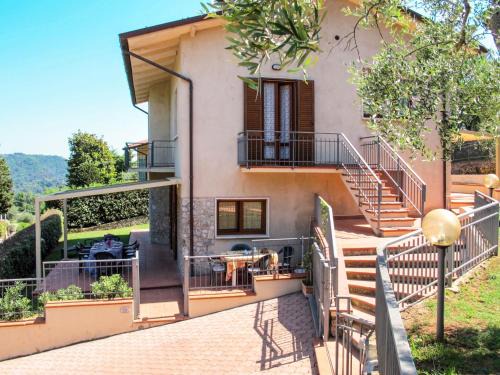 Santa Lucia Apartment | Apartment Cristina-3 by Interhome