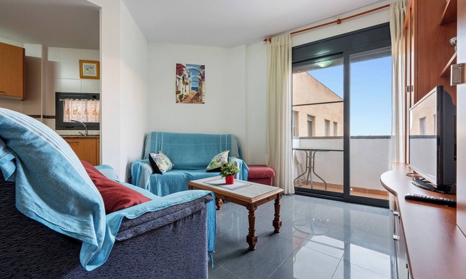 Deltebre Apartment | Apartment "Deltebre Riu" with Shared Pool & Wi-Fi