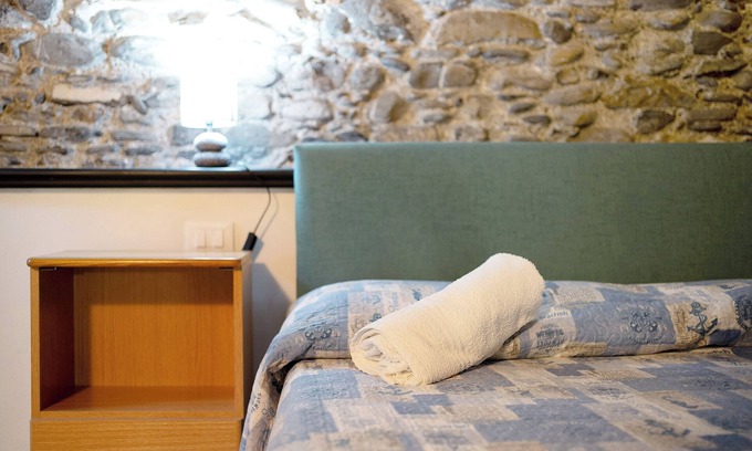 Cervo Apartment | Apartment 'Dipinti, Borgo Dei Pescatori' with Wi-Fi and Air Conditioning