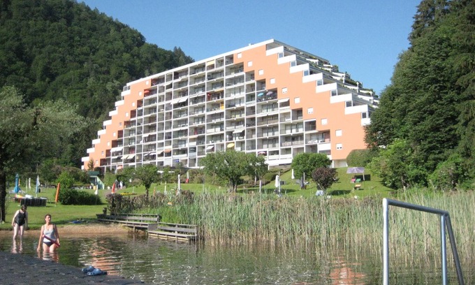 Landskron Apartment | Apartment directly on the Ossiachersee with beach