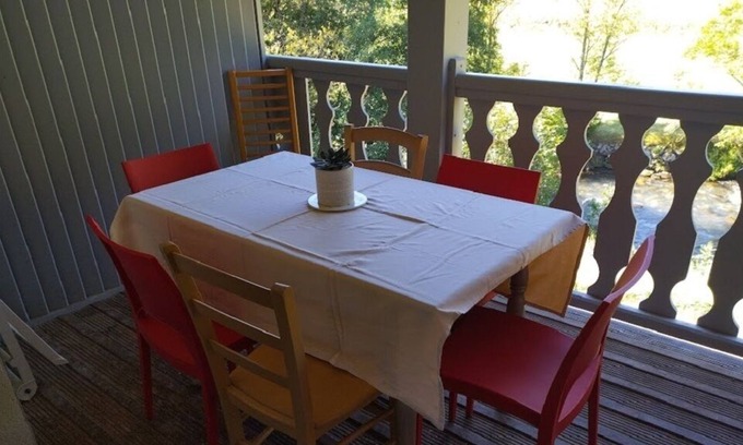 Arreau Apartment | Apartment duplex T3 +,sleeps 6, swimming pool