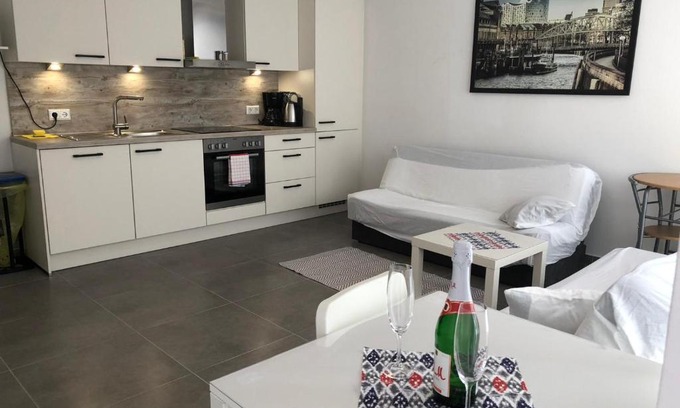Oststeinbek Apartment | Apartment EG
